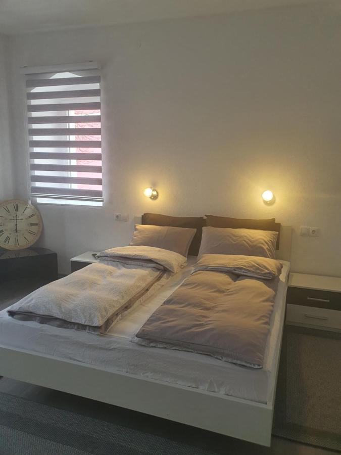 Apartman Din Travnik Exterior foto