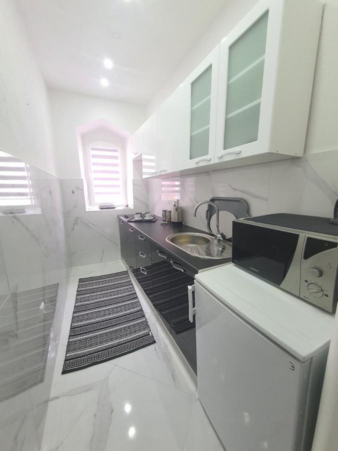 Apartman Din Travnik Exterior foto